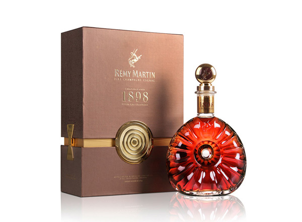 武汉回收人头马1898（RémyMartin Vintage）优质香槟区干邑白兰地洋酒