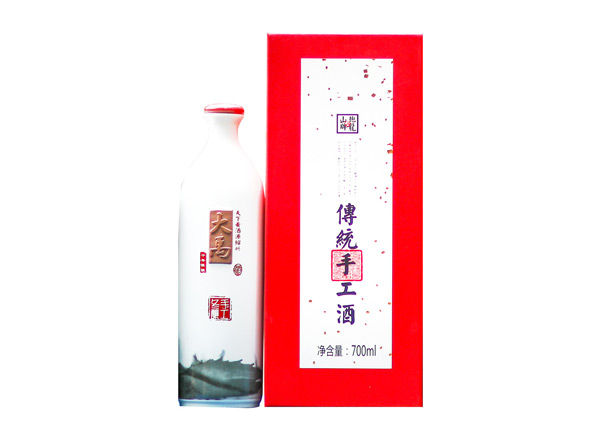 武汉抱龙山牌大禹黄酒回收大禹二十年陈酿手工冬酿20年传统手工酒